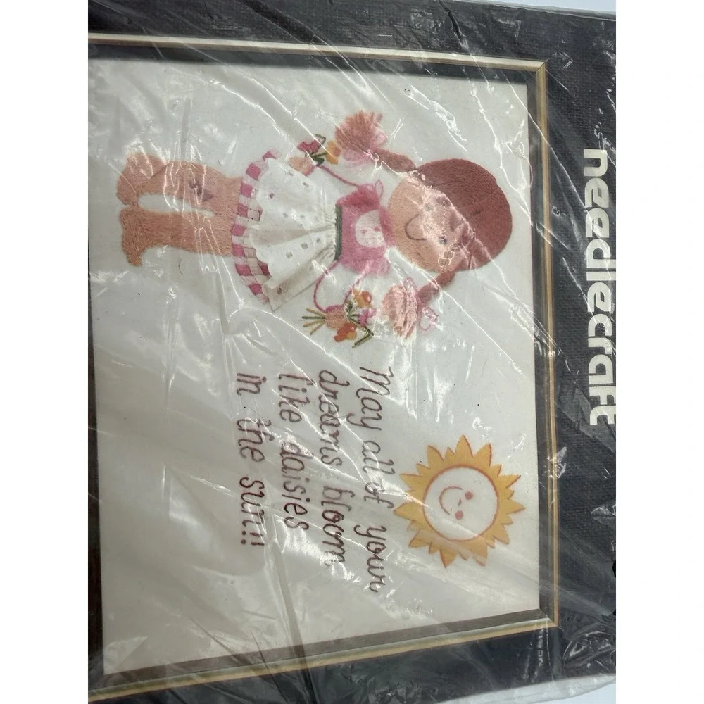 Bucilla Needlecraft 